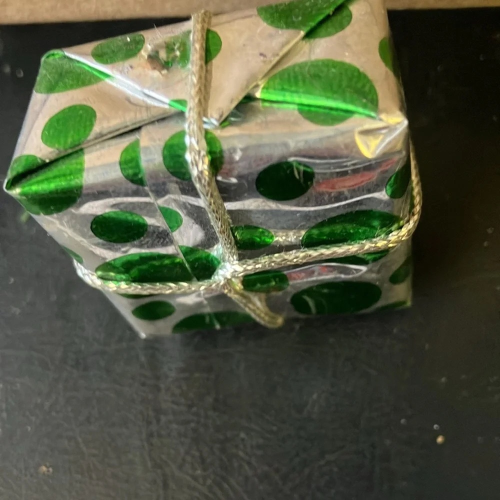 Gift box holiday ornament